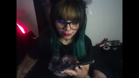 Snapshot of eta_carinae6 chatting on March 1, 7:30 am eta_carinae6 online show from March 1, 7:30 am