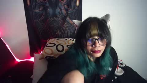 Snapshot of eta_carinae6 chatting on March 4, 7:30 am eta_carinae6 online show from March 4, 7:30 am