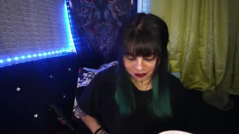 Snapshot of eta_carinae6 chatting on October 14, 2:56 am eta_carinae6 online show from October 14, 2:56 am