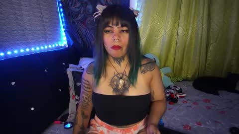 Snapshot of eta_carinae6 chatting on October 20, 2:56 am eta_carinae6 online show from October 20, 2:56 am