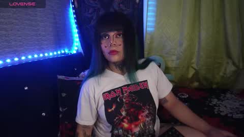 Snapshot of eta_carinae6 chatting on November 9, 4:44 am eta_carinae6 online show from November 9, 4:44 am