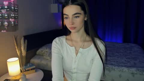 Mary online show from March 11, 8:09 am