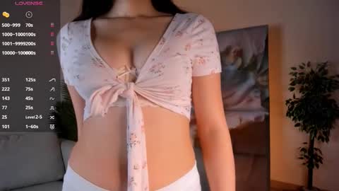 Snapshot of ethalellson chatting on October 19, 11:00 am Jessi online show from October 19, 11:00 am