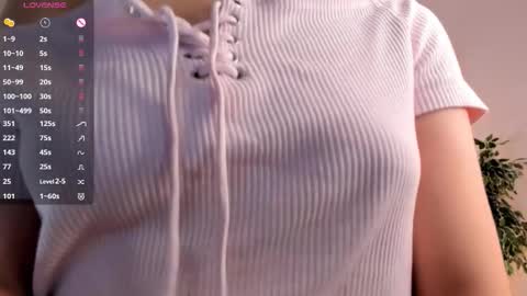 Snapshot of ethalellson chatting on October 22, 11:10 am Jessi online show from October 22, 11:10 am