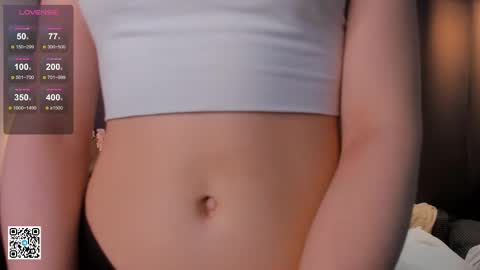 Snapshot of ethalfrost chatting on March 11, 11:04 pm Dana today my first day online show from March 11, 11:04 pm