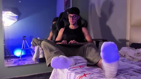 Etham online show from September 20, 5:03 pm