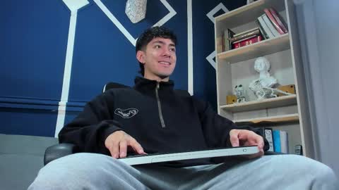 Etham online show from November 10, 11:20 am