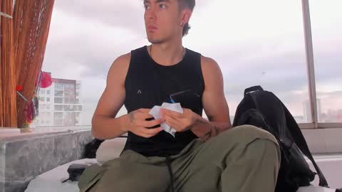 Etham online show from November 22, 11:42 am