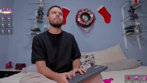 Snapshot of ethan_adam chatting on December 21, 10:17 pm ADAM TAYLOR ETHAN CAMBAL INDEPENDENT MODELS online show from December 21, 10:17 pm