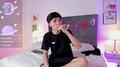 ethan and ava online show from February 27, 5:04 pm