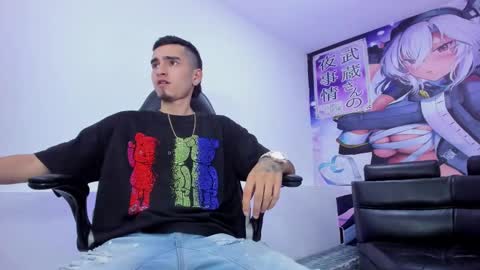 Snapshot of ethan_boy_ chatting on September 19, 8:53 pm Ethan online show from September 19, 8:53 pm