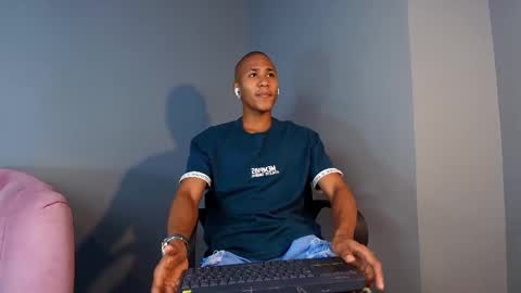 King Ethan online show from March 3, 2:26 pm