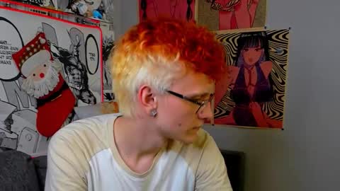 Ethan online show from December 16, 3:28 pm