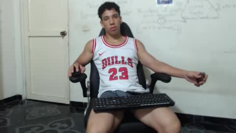 Ethan Noir online show from February 1, 8:46 am