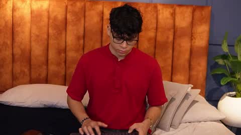 ethan_occonor online show from October 17, 1:14 pm