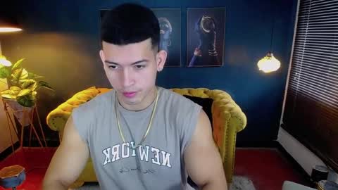 ETHAN RODGERS online show from October 15, 8:09 pm