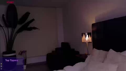 Snapshot of ethan_skiny_ chatting on September 30, 4:39 am Joan online show from September 30, 4:39 am