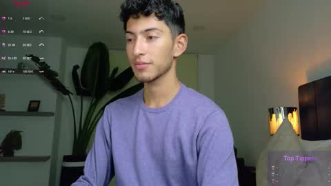 Snapshot of ethan_skiny_ chatting on December 1, 4:17 am Joan online show from December 1, 4:17 am