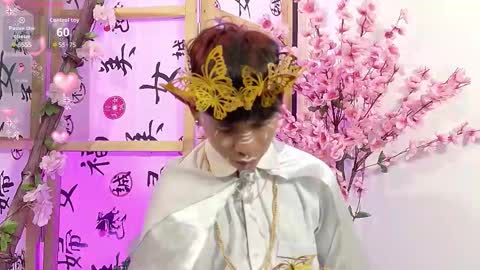 Snapshot of ethan_westt chatting on October 30, 8:31 pm Ethan online show from October 30, 8:31 pm