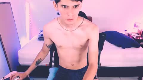 EthanColeeman online show from September 16, 1:34 pm