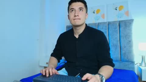 ethanconnor_ online show from September 29, 12:54 pm