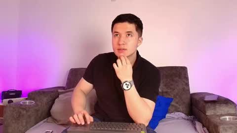 ethanconnor_ online show from February 2, 12:04 pm