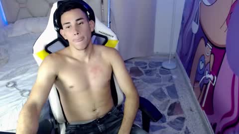 Ethan online show from March 7, 4:24 am