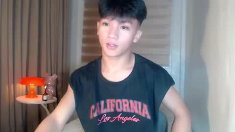 Rey online show from April 1, 1:41 pm