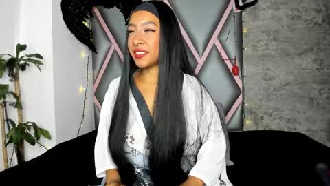 Snapshot of euphoria_06 chatting on October 25, 4:20 am euphoria_06 online show from October 25, 4:20 am