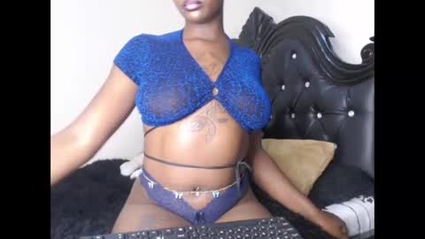 Snapshot of euphoric_cosmos chatting on February 8, 7:37 am euphoria online show from February 8, 7:37 am