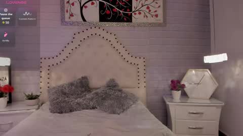  Eurekaa  online show from September 27, 2:05 am