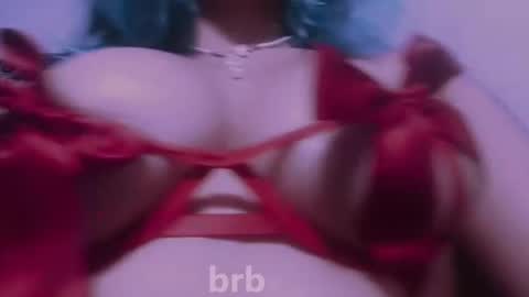 Snapshot of eva_brooks1 chatting on November 11, 3:56 pm Iris Smile independent model online show from November 11, 3:56 pm