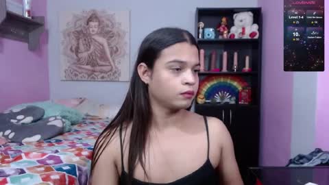 Snapshot of eva_camila chatting on January 29, 12:22 am Eva Ferreira online show from January 29, 12:22 am