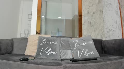 Snapshot of eva_coluccy chatting on January 17, 9:39 pm EVA COLUCCY online show from January 17, 9:39 pm