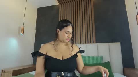 EVA DAEMON  online show from December 16, 11:59 am