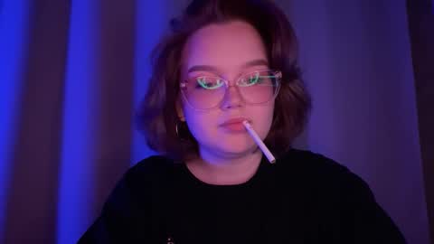 Snapshot of eva_kittenn chatting on November 8, 10:52 pm eva_kittenn online show from November 8, 10:52 pm