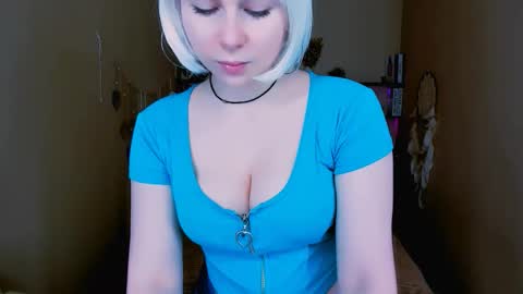 Eva online show from October 17, 3:14 pm