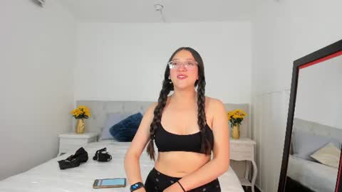 Snapshot of eva_mark chatting on June 22, 11:40 am Eva online show from June 22, 11:40 am