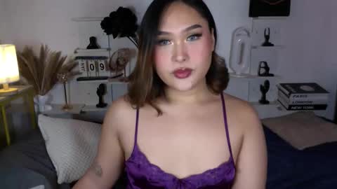 Queen Eva Mazikeen online show from January 10, 12:12 am