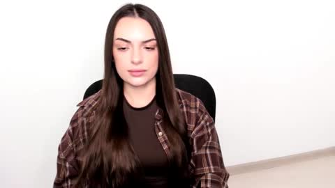 Snapshot of eva_rossee_ chatting on January 26, 7:20 pm Eva online show from January 26, 7:20 pm