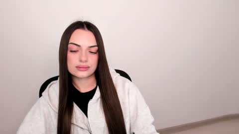 Snapshot of eva_rossee_ chatting on February 13, 5:22 pm Eva online show from February 13, 5:22 pm