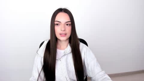 Snapshot of eva_rossee_ chatting on February 21, 10:17 am Eva online show from February 21, 10:17 am