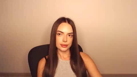 Snapshot of eva_rossee_ chatting on September 16, 6:09 pm Eva online show from September 16, 6:09 pm