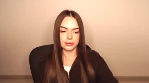 Snapshot of eva_rossee_ chatting on October 2, 6:48 pm Eva online show from October 2, 6:48 pm