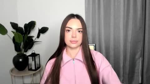 Snapshot of eva_rossee_ chatting on February 7, 3:38 pm Eva online show from February 7, 3:38 pm