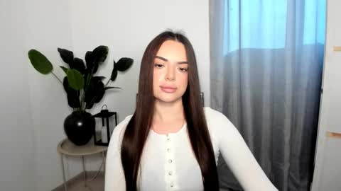 Snapshot of eva_rossee_ chatting on February 11, 2:55 pm Eva online show from February 11, 2:55 pm