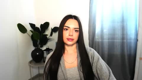 Snapshot of eva_rossee_ chatting on March 3, 12:22 pm Eva online show from March 3, 12:22 pm