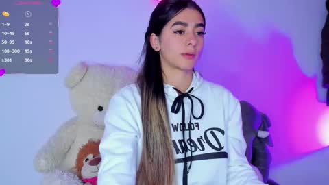 Snapshot of eva_shinee_ chatting on March 2, 10:11 am Eva Shinee online show from March 2, 10:11 am