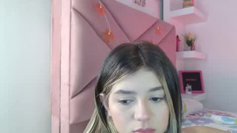 Snapshot of eva_sin18 chatting on September 16, 11:17 pm Eva Sin online show from September 16, 11:17 pm