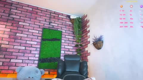 Snapshot of eva_starxxxxx chatting on January 19, 12:28 am Eva online show from January 19, 12:28 am